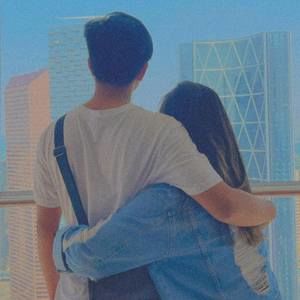 Meet your Posher, Enika